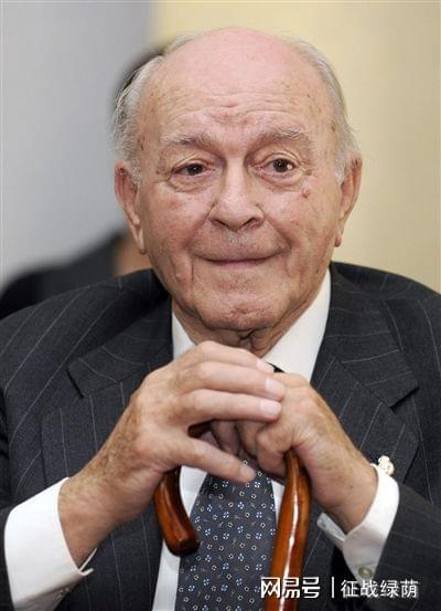 2021足球自由球员汇总_自由足球人物_足球历史自由人排名前十
