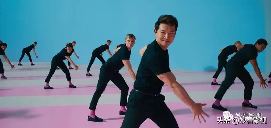 搞笑芭比技巧生活小视频_芭比搞笑视频_芭比生活小技巧搞笑